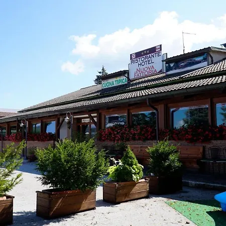 Hotel Ristorante La Nuova Fattoria 3*