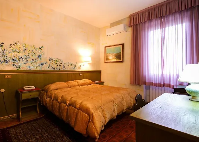 Otel Ristorante La Nuova Fattoria 3*